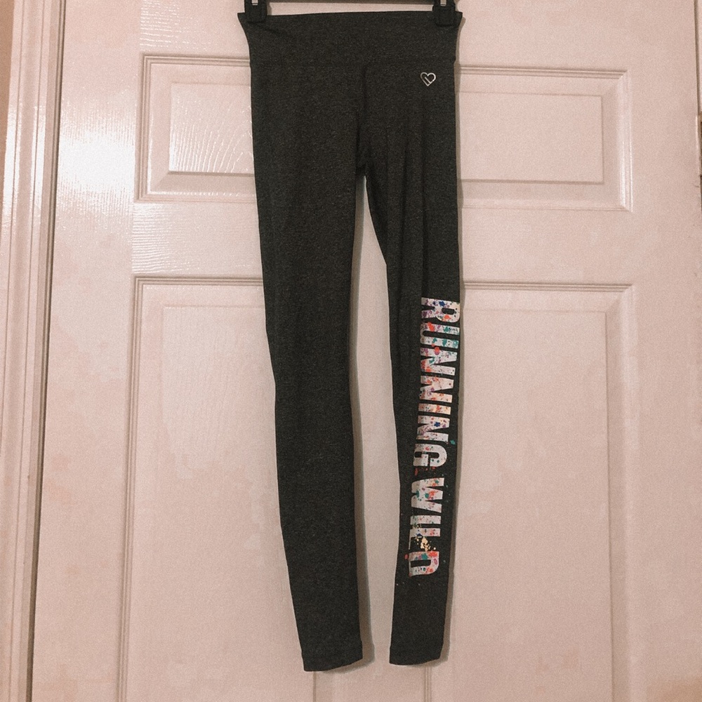 Athletic leggings